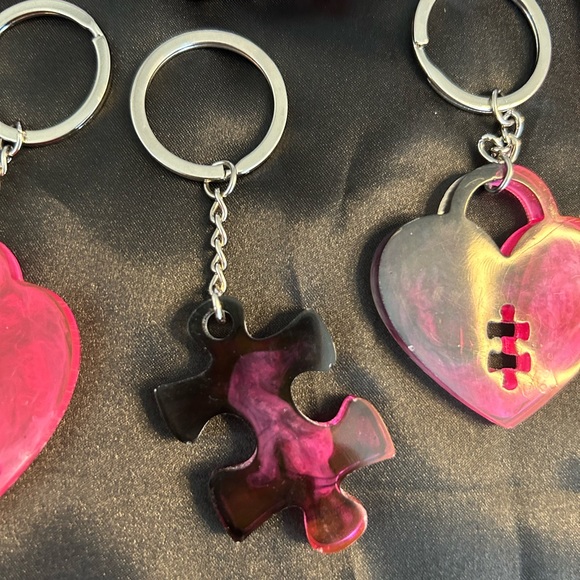 🟡 2/$10 🟡 Keychains - Picture 3 of 6